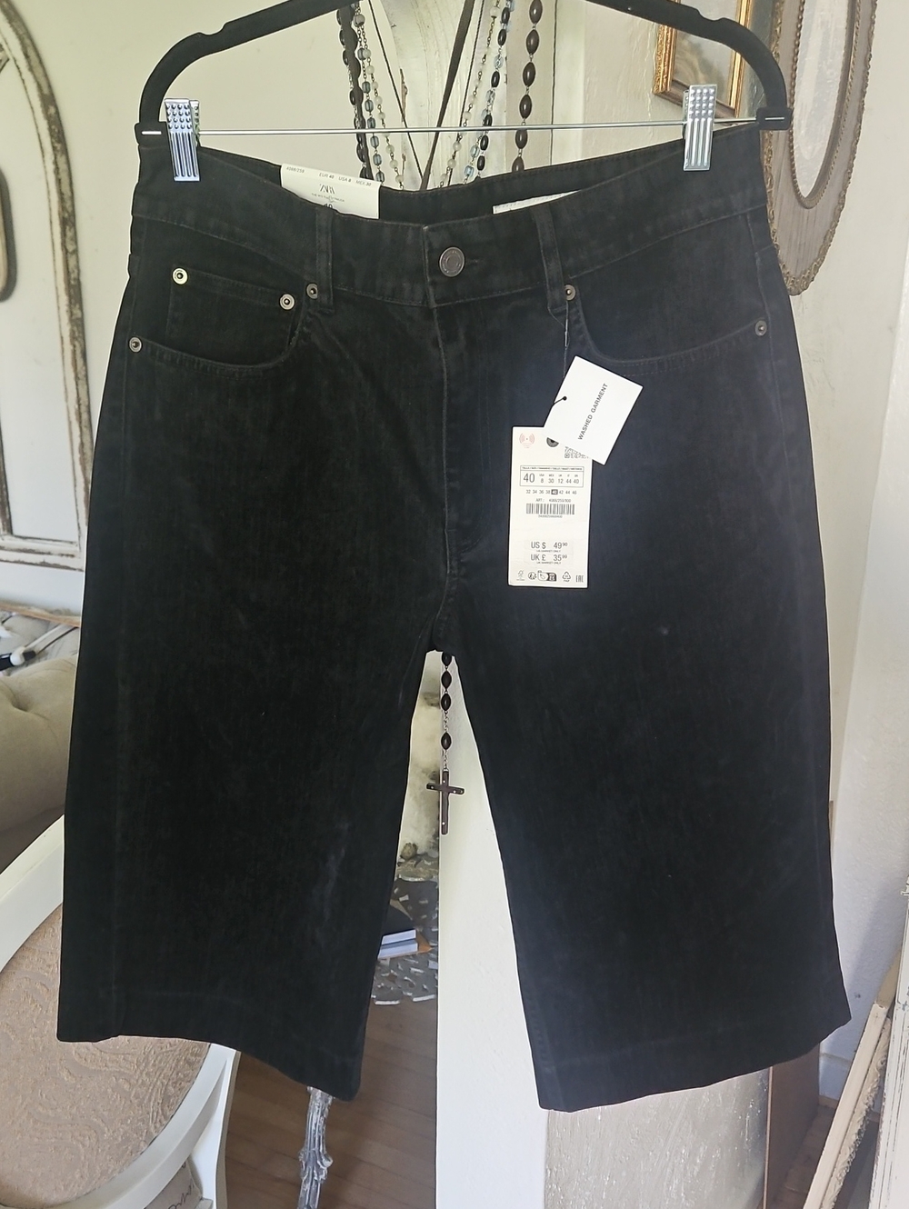 NWT Zara Black Velvety Corduroy Bermuda Shorts